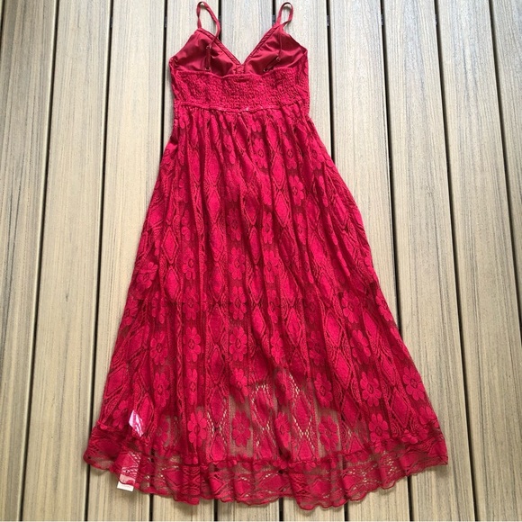 NEW Cupshe Red Lace Hi Low Midi Dress with Pom Pom & Fringe Details Size M - Picture 5 of 10